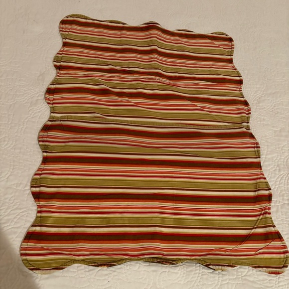 Nobility pair 20X26 Quilted Reversible Pillow Shams Brown Floral Striped back - Picture 4 of 13